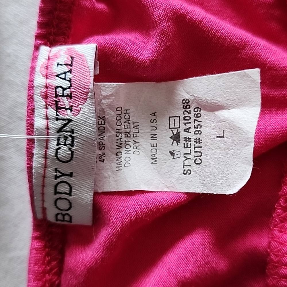 Body Central Halter Top - Picture 3 of 4